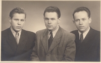 With his brothers. From the left: Vladimír Zikmund, Jiří Zikmund, Josef Zikmund