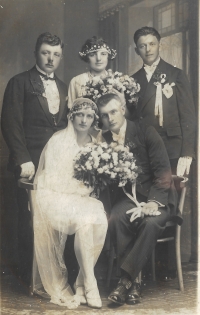 Witness' husband's parents, around 1929