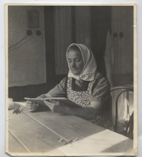 Grandmother Anna Mézlová, Otaslavice, 1940s