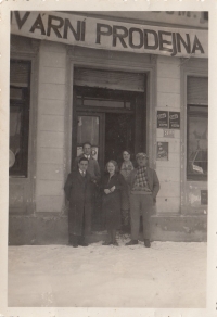 Factory shop, Břehy u Přelouče, the man with the hat is the witness's father, mother standing behind him