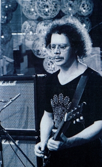Karel Witz playing the guitar as a Modus group member, around 1978 

