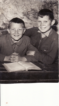 Ľudovít Volf as 12 years old (on the right)
