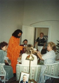 With an Indian yogi at an audience with Emília Kováčová, a wife of the president of the Slovak republic, Michal Kováč. (1995)
