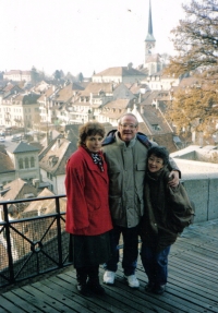 She accompanied Dr. Raymond Moody on a tour over Czechoslovakia- author of the world bestseller Life after Life, in 1992.

