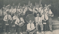 The Bohosudov orchestra, the witness, on the left, with a clarinet. Circa 1950