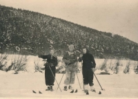 Skiing (1920s)