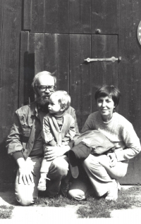 With her husband Antonín Manena and son Václav, the barn in Hrádeček, circa 1982; Vaclav Havel was then in prison
