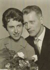 Wedding, 1963
