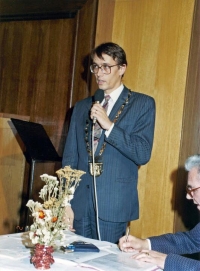 Martin Dvořák elected mayor, 1990 