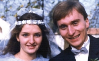 Pavel Štrobl with his wife Lada, née Harcubová on their wedding day in 1988
