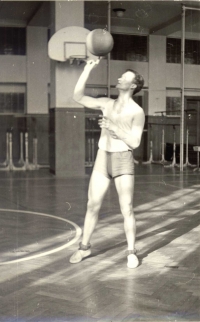 Jiří Klíma in 1964, studies at Institute for Physical Education and Sport