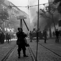 Hana Hamplová v pražských ulicích fotografovala události 21. srpna 1968. 