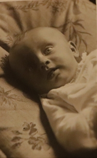  Jiří after birth