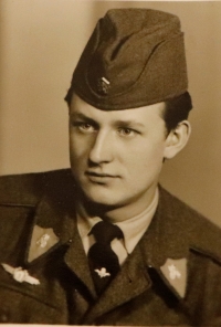 Jiří Hanke at the military service