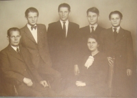 Parents and siblings, Vladimír Prchal second from the right		
