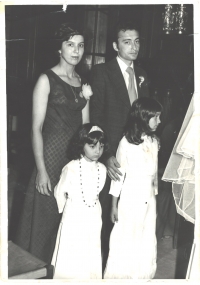 Elene Cinová on godmothers weeding (on the right - Elena, in the behind - parents, on the left - sister Jana)