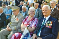 Tichomír Mirkovič s manželskou a generálem Masopustem