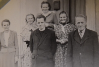 Karel Exner with his parents and sisters, 1940s
