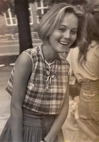 Ewa ako pätnásťročná v rodnom meste Tczew, 1989
