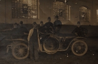 Desátník František Slavíček (zcela vpravo) v Brně na samém počátku Velké války