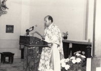 Mass celebrated by Václav Kulhánek in a cathedral in 1977