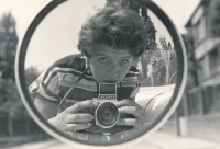 Hana Mahlerová in the mirror of the Aero 30, 1961