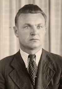 František Slavíček, who sustained grave injuries in an explosion of a light tank destroyer