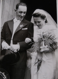 Wedding day of Anděla and Karel Kostlivý, 11 May 1940
