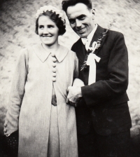 Marie and Leopold Krejča – a wedding photo of her parents, 1937