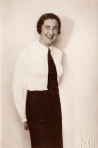 Milena Steuer, née Poláčková (1901 - 1981), Petr's aunt who emigrated to Latin America in 1940