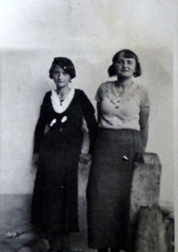 Miroslav Picek´s mother is in the photo on the left 