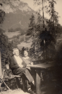 Alois Heller with his cousin Anna Stingl