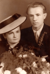 A wedding photograph from 1942 of her sister Anežka and Pravoslav Kovář, both of whom died at the end of the war 
