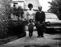 Antonín Brázdil s manželkou a dětmi, Nový Jičín, 60. léta 20. století