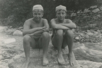 Jan Iserle s Karlem Hausmanem v Krkonoších v roce 1932