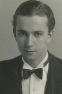 Jan Iserle v roce 1938