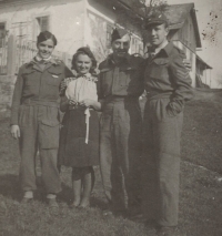 Marie Vaníčková (sister) with fugitive English soldiers, May 1945 after liberation, from left Eric, John, George