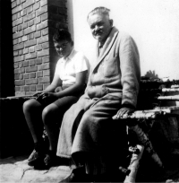 Ivan and his father Rudolf Medek, Prague 1940