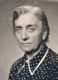 Witnesses grandmother Hedy Guttmanová (nee Ecksteinová)
