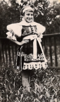 Jarmila Štěrbová in her childhood 
