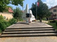 SNP monument in Soblahov