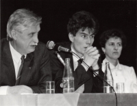 With Jiří Dienstbier (the first one from the left) – Minister of Foreign Affairs of the Czechoslovak Republic, discussion of the Civic Movement, after 1991
