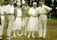 Macenauer siblings - from left Emmerich, Ota, Frida, Pavel, Emma and Bedřich