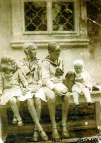 Čepek siblings - from left Dida, Emma, Pavel and Vlasta