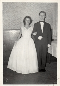 Marie Bednářová and Václav Týfa – ball, December 1959
