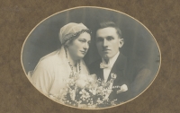 Newlyweds Vopařil, wedding photo of the witness's parents