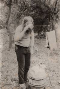 Občerstvení na Akustiádě v lesích u Koryčan, 80. léta 20. stol.