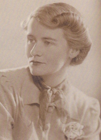 Tatiana Wiesnerová, née Schebková, the witness’s mother
