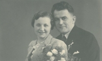Parents' wedding portrait, 1937