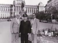 Derick Tribble and Zdeněk Toužimský from Salvation Army in 1990